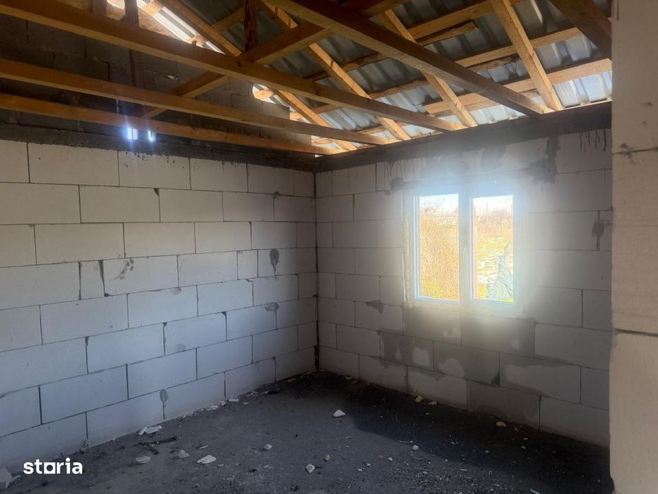 CASA parter, 90 mp utili , teren 560 mp , COSOVENI , POSIBILITATE RATE