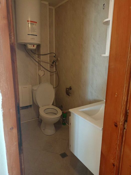 Дава се под наем Едностаен апартамент в Шумен, Пазара - 40 кв.м за 248.88 € - Снимка #10