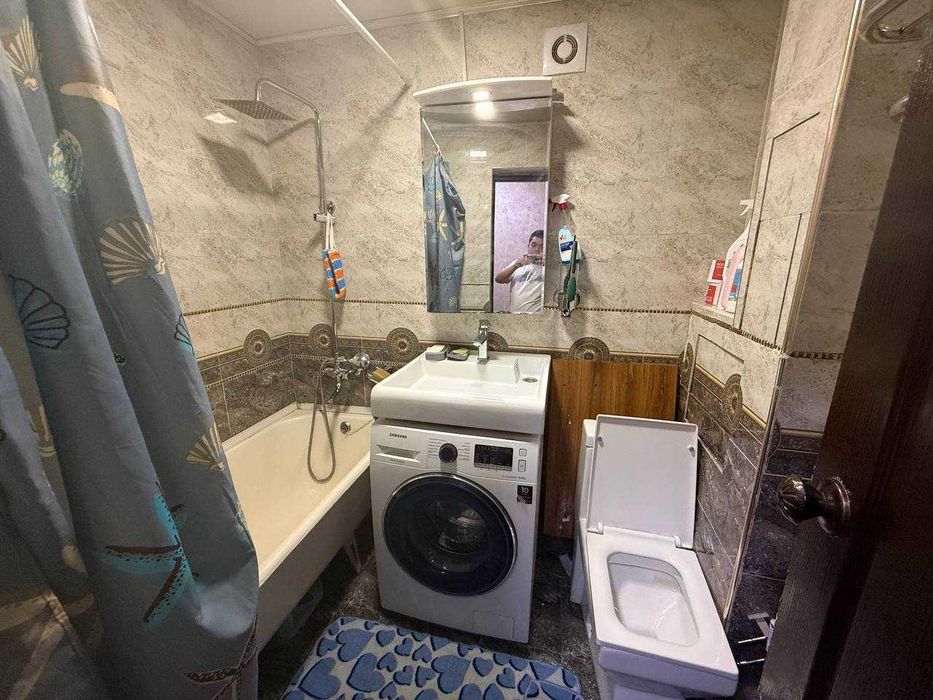 СРОЧНО !! Продается квартира в Яшнабаде 2/1/4 ( 50 кв/м ) Авиасозлар 3