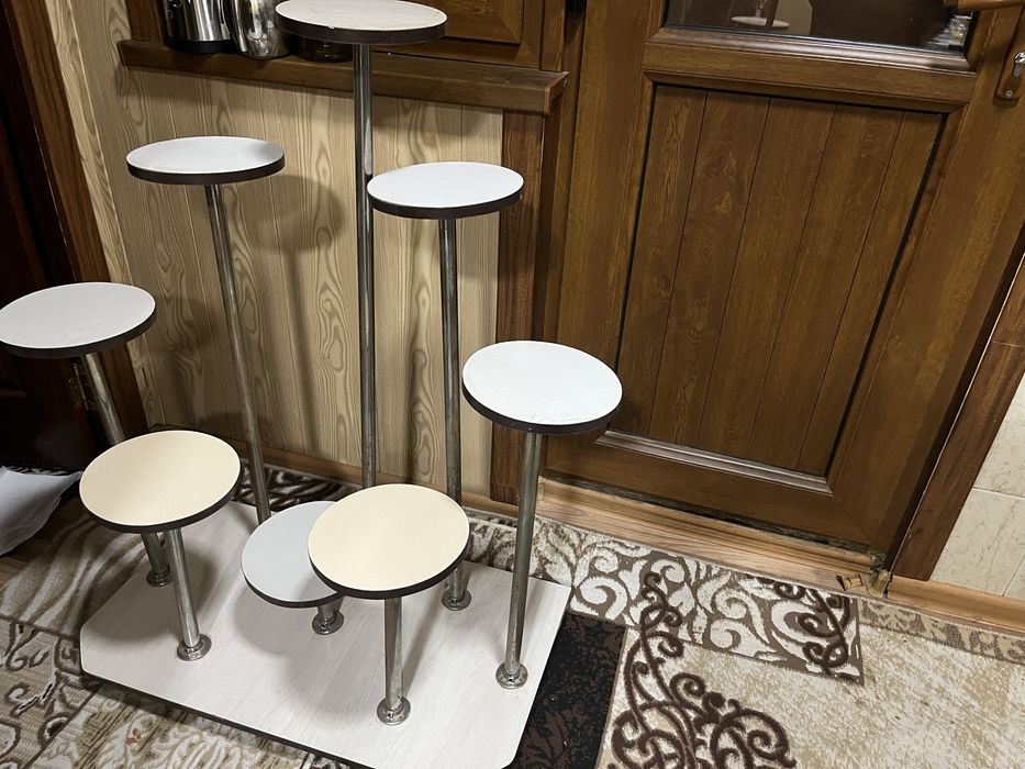 2 подставка цветы. Гул учун подставка 2 та бор