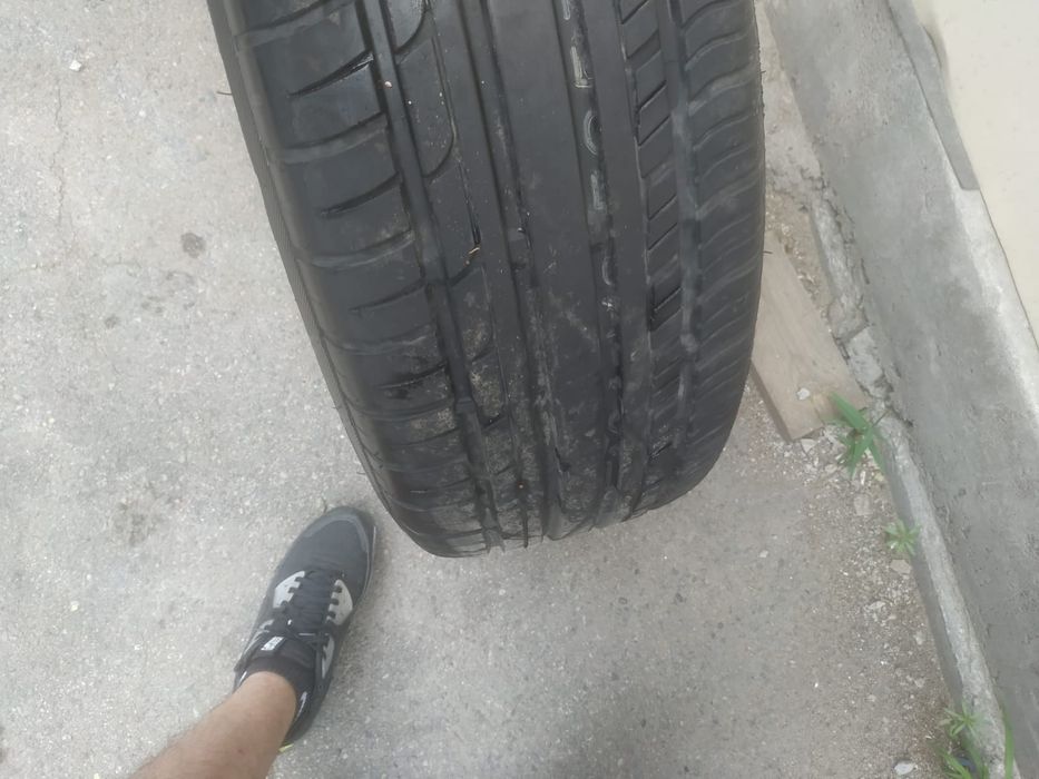 Продам шыны без дисков