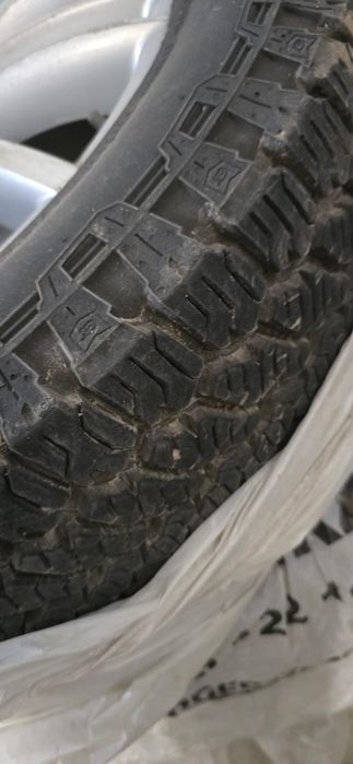 Комплект оригинальных дисков и резины