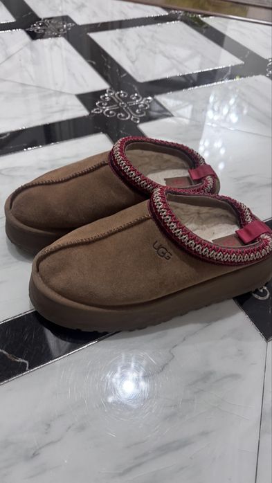 Ugg уги Tazz размер 39