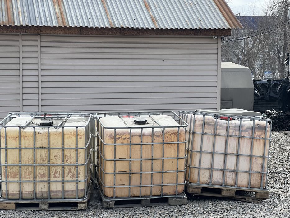 IBC контейнер 1м3 б/у