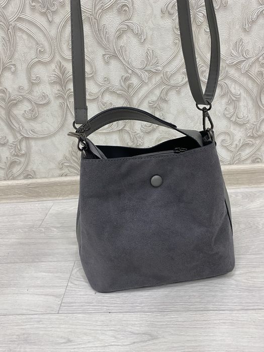 Продам сумку очень красивая