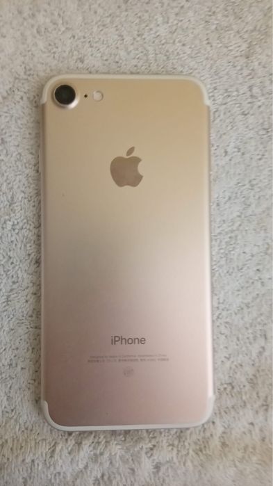 Iphone 7 на прадаже состаяние хорошие