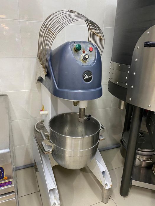 Промышленный миксер пищевой