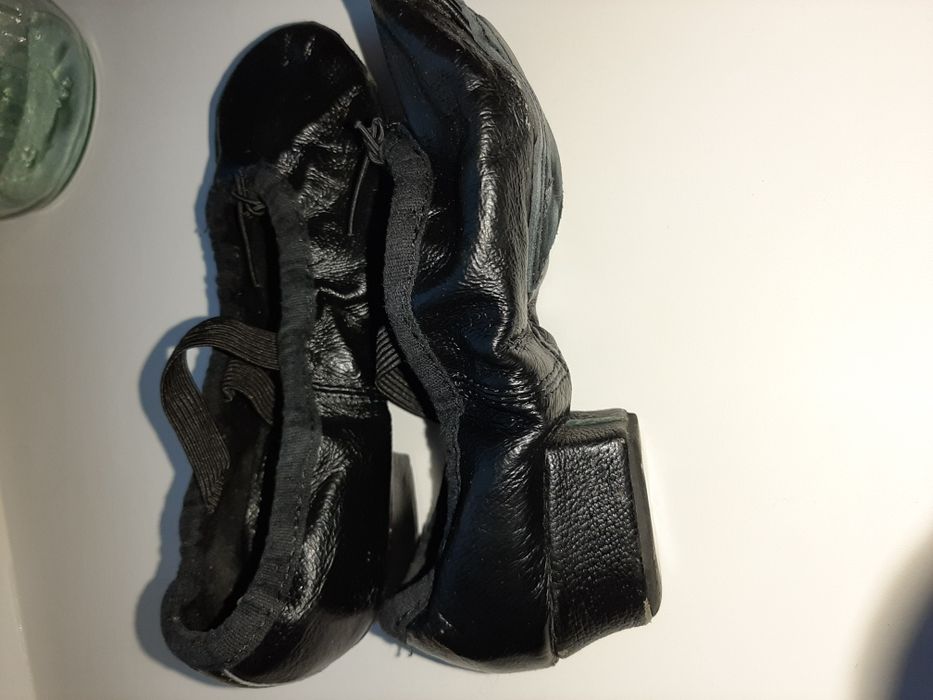 Туфли -чешки