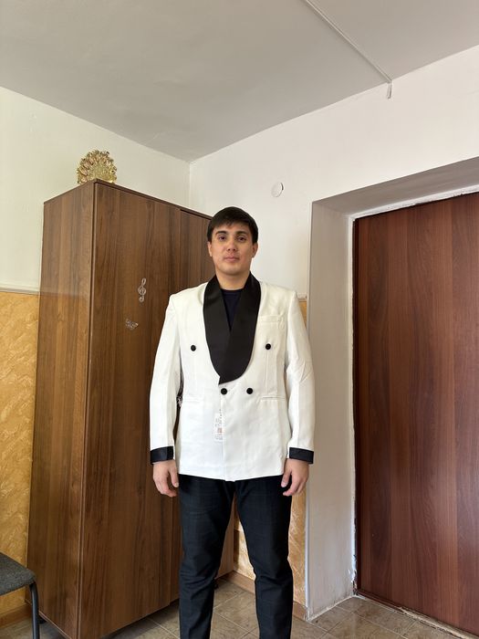 Пиджак, костюм на свадьбу, той