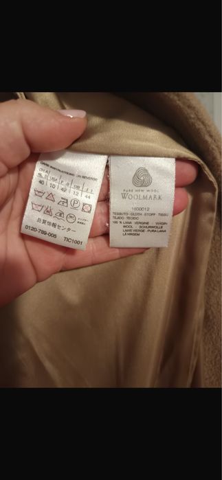 Palton scurt max mara