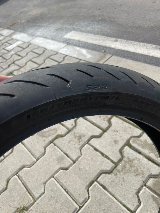 Гуми Bridgestone Battlax S22 DOT 23