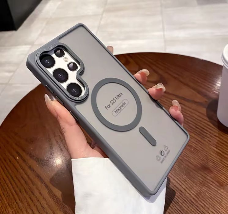 Samsung S24/S25/PLUS/ULTRA - Husa Magsafe Safe Case Spate Mat