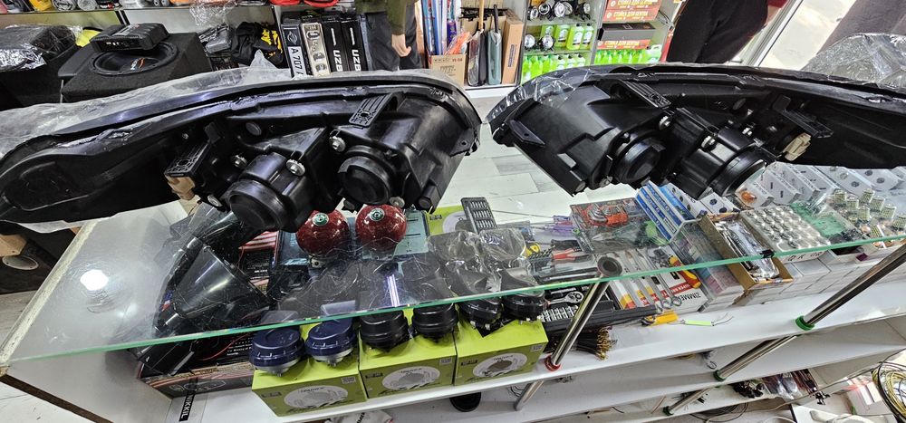 Епика фара под аригинал