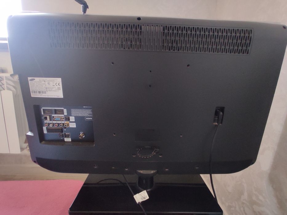 Телевизор Samsung