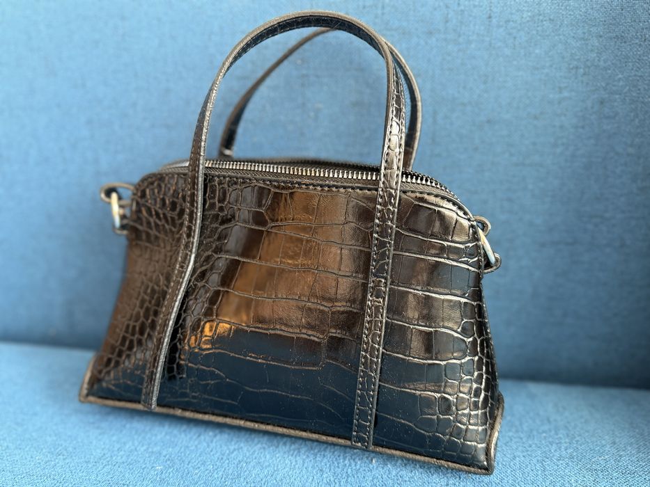 Елегантна дамска чанта