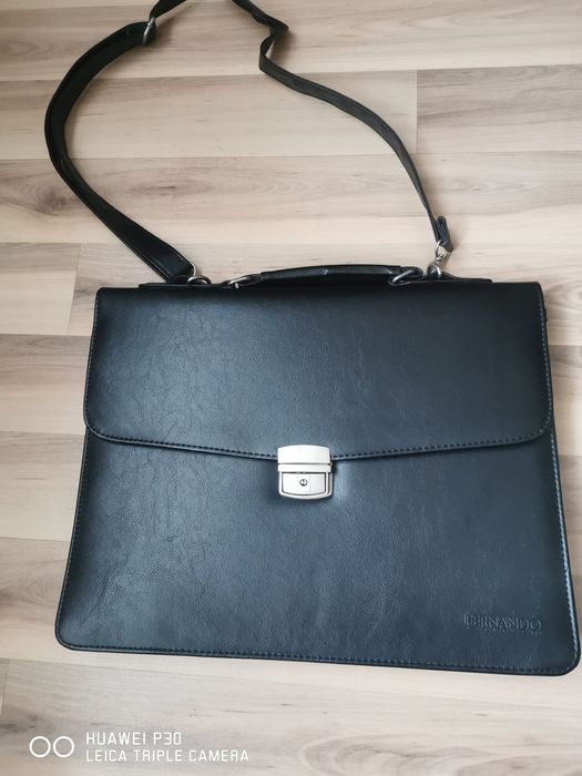 Geanta din piele naturala,  tip diplomat, cu cheie