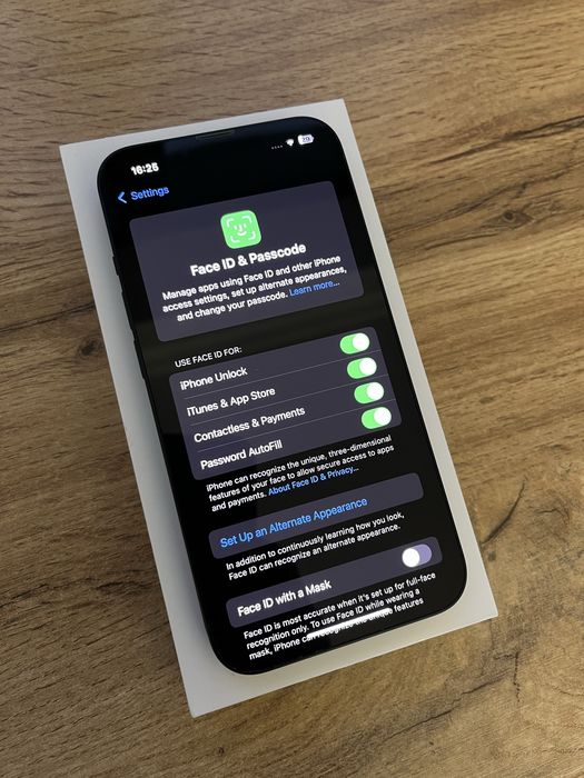 iPhone 13 128gb black