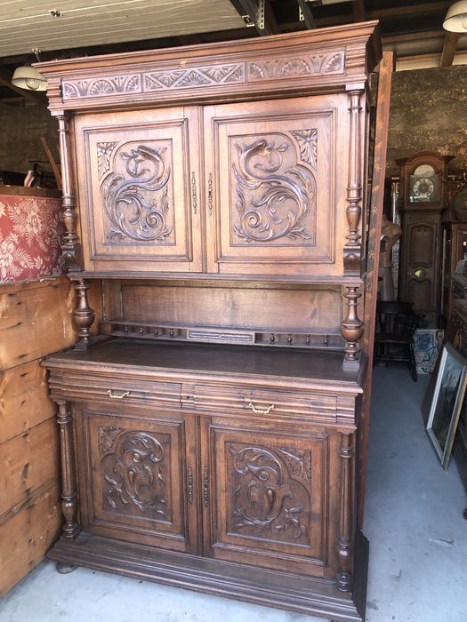 Vitrină veche de colecție