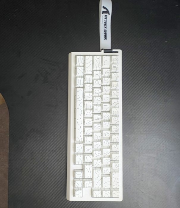 Laptop plus accesorii noi