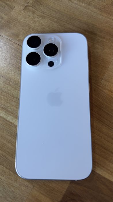 iPhone 16 pro , 128gb , 93AKB