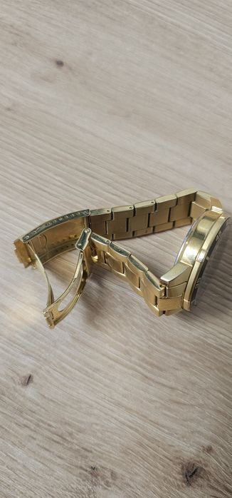Ceas Sector ADV 2500 Gold