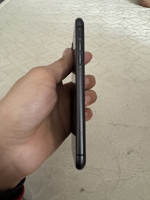 Айфон 11сатылады