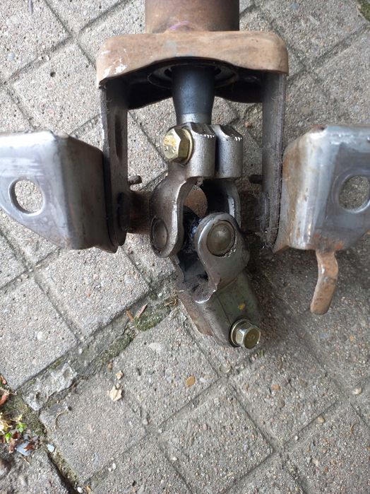 Продавам кормилен прът за Деу матиз