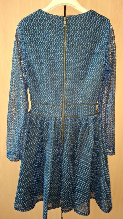 Дантелена синя рокля