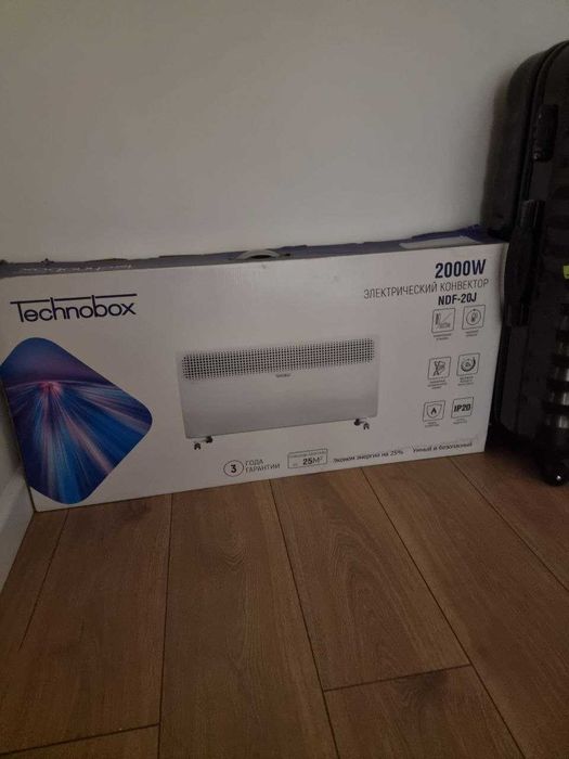 Конвекторный обогреватель Texnobox (Торг уместен)