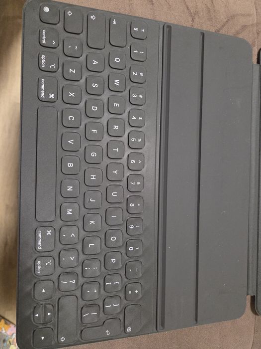 Ipad Smart Keyboard Folio