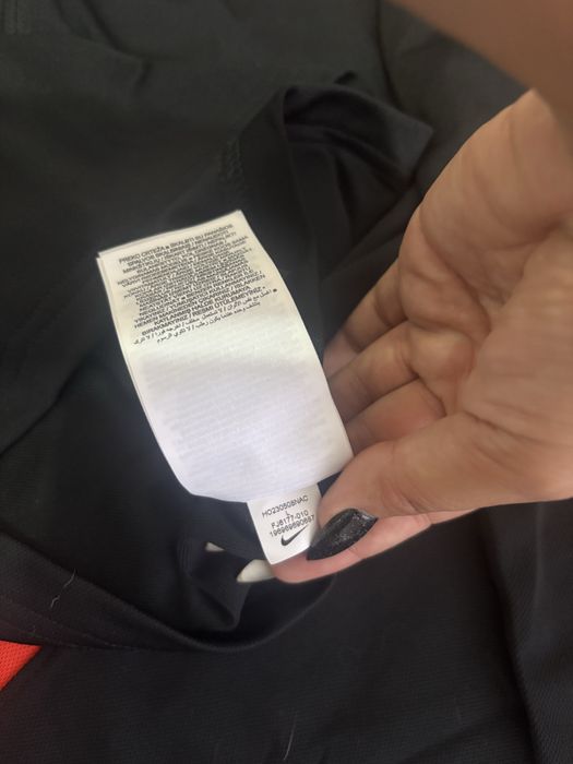 Чисто нов комплект на Niki в тъмно синьо