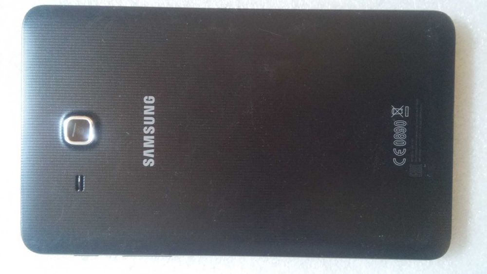 На запчасти не рабочие планшеты Samsung SM-T285 и Т-800. Цена за 1 шт.