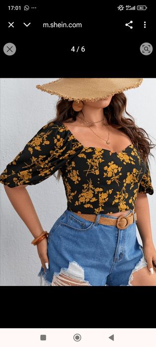 Top cu mânecă lungă și decolteu