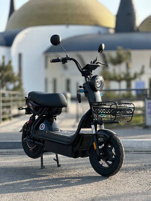 Продам скутер срочно жк