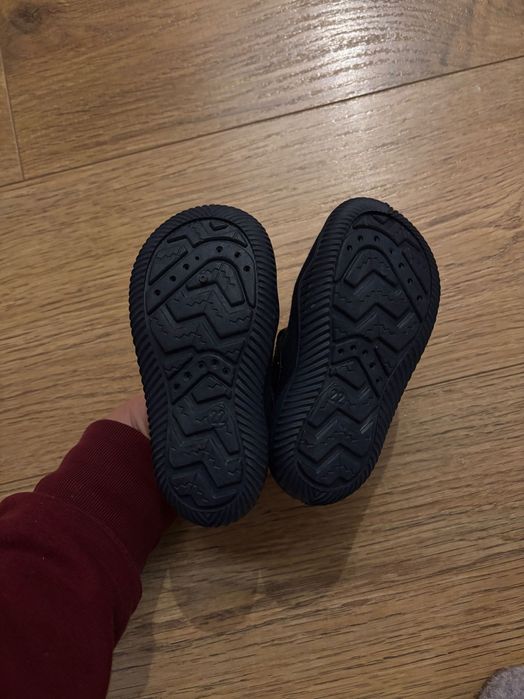 Пантофи Колев и Колев