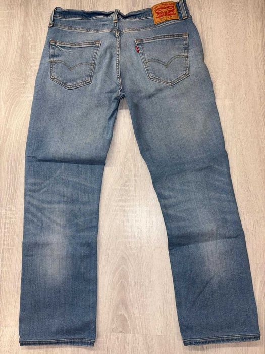 Blugi Levi's 514 Straight noi,fara eticheta.