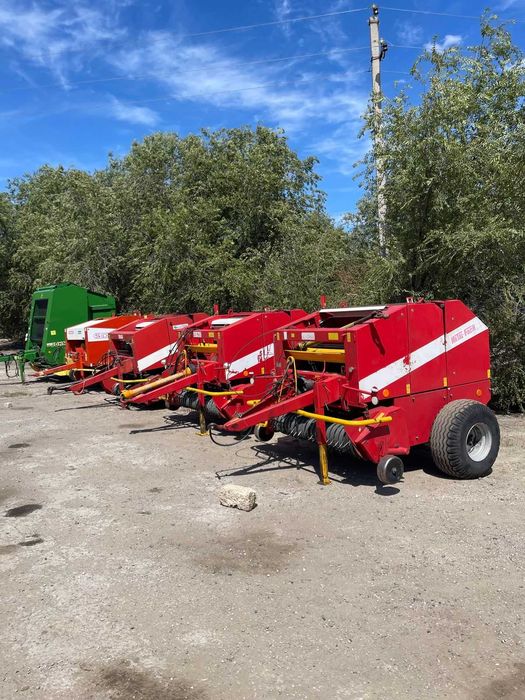 Рулонный пресс-подборщик  Metal Fach Z562