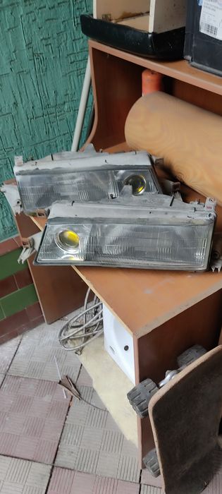 Фары на TOYOTA KRESTA 88-91 г