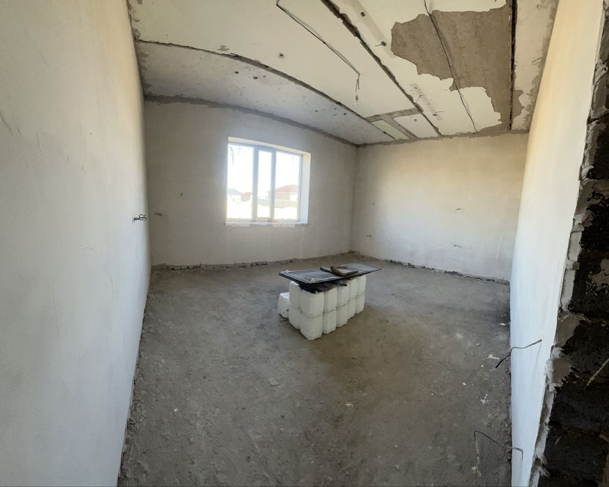 Продам дом 4-комнатный.