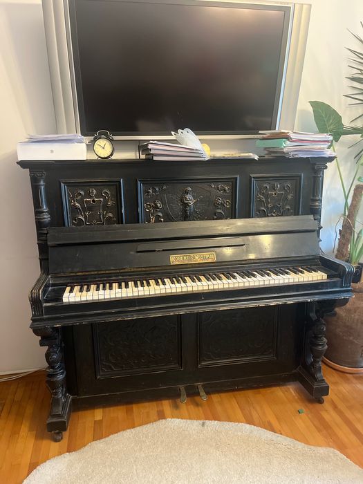 Pianina ROBERT WESTPHAL BERLIIN pentru decor