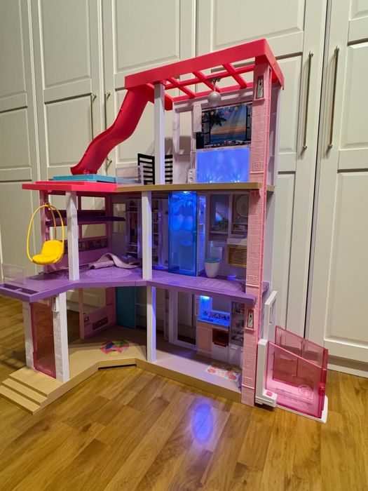 Set de joaca Barbie Dreamhouse - Casa de vis suprema