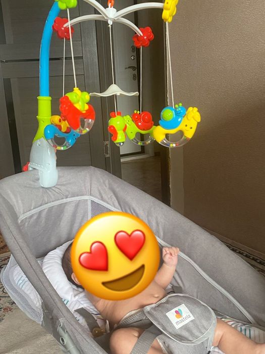 Продам шезлонг детский