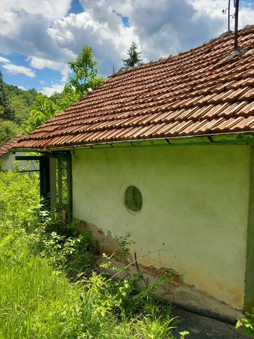 Къща, Вила близо до Враца. Врачански лозя
