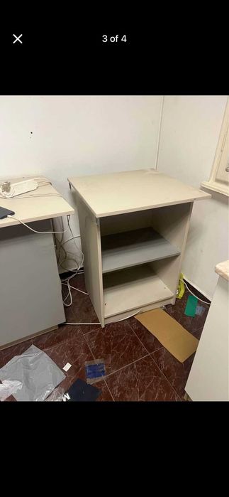 Офис шкафовес голям плот