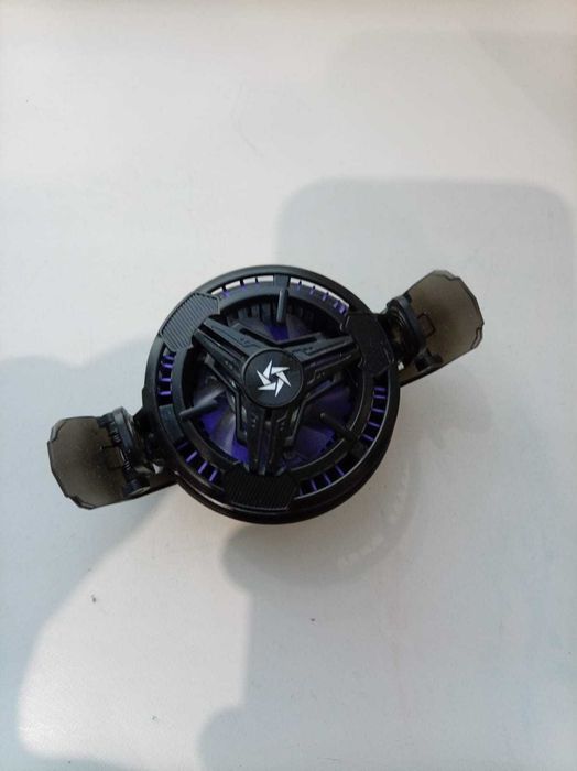 Продам смартфон срочно