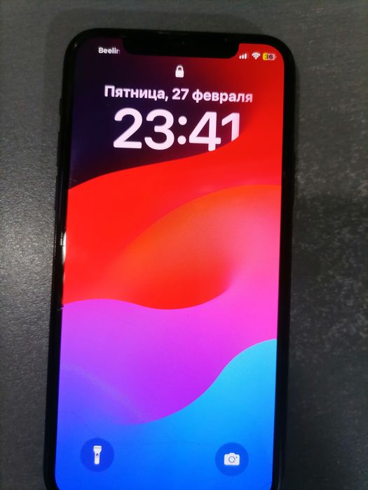 Продам Айфон 11 про 64 гб