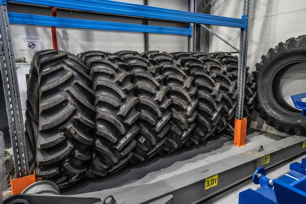 Шины на спецтехнику