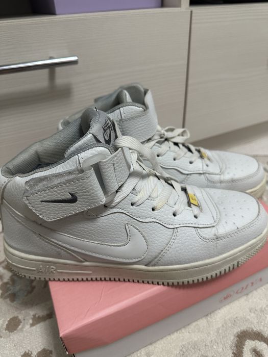 Зимние мужские кроссовки