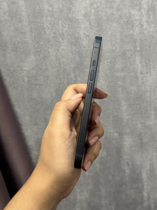 Продам Iphone 13 128 Midnight