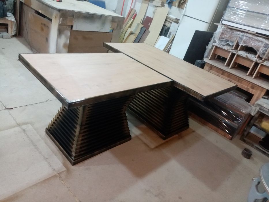 Продам новый стол!